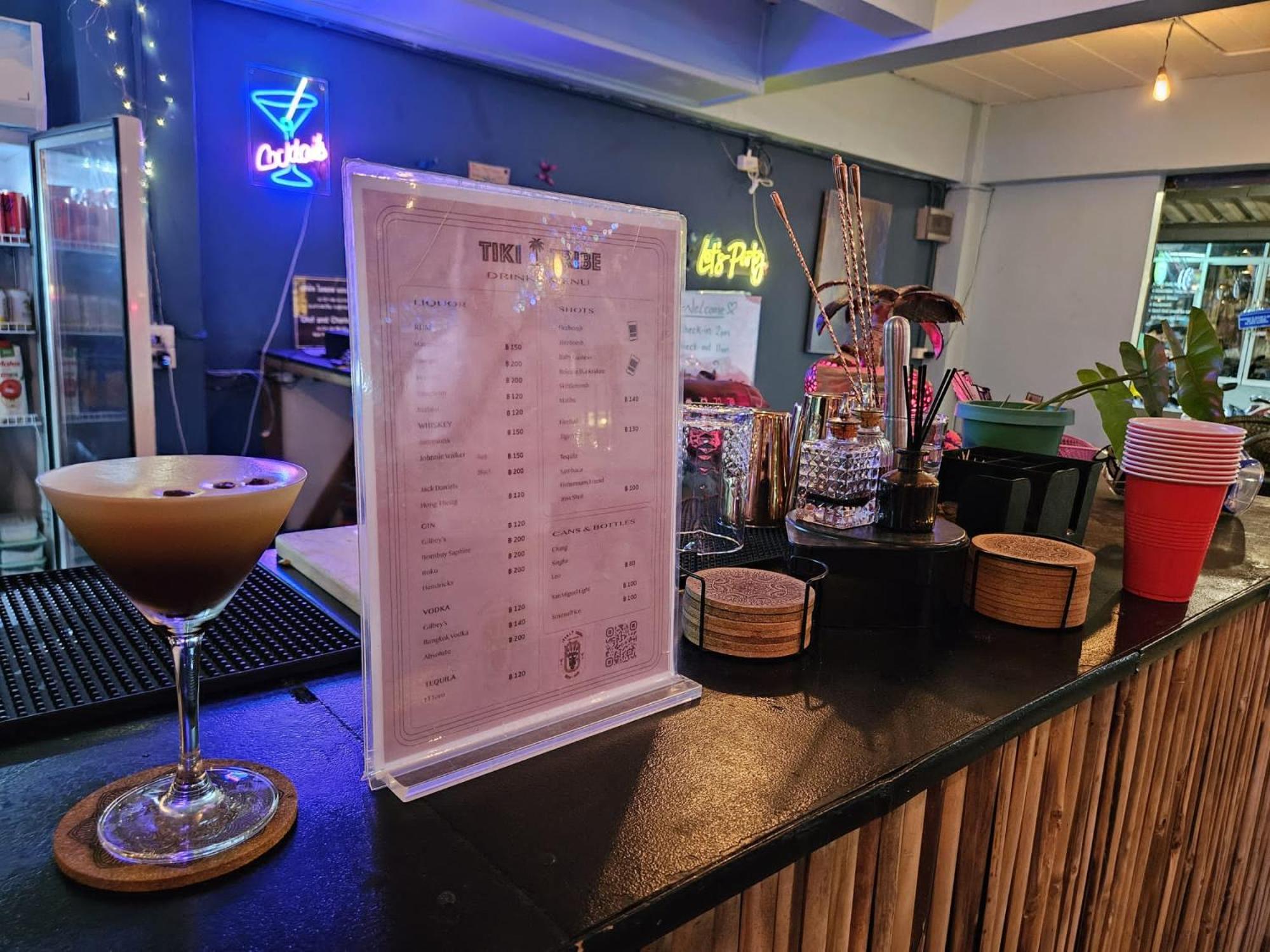 Tiki Tribe Bar & * Koh Tao